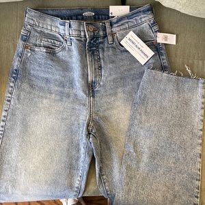 Old Navy Straight Leg Jeans Size 6